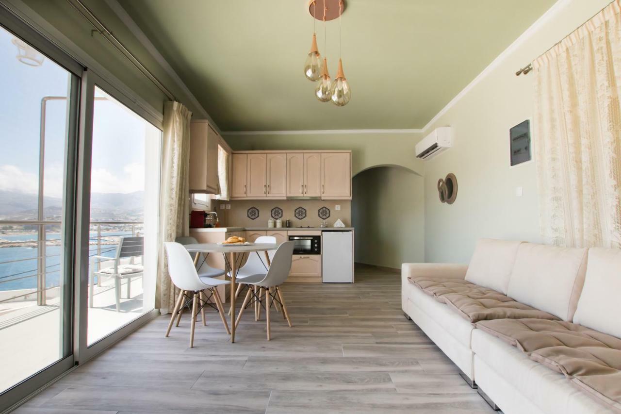 Optasia Apartment Karpathos Exteriör bild